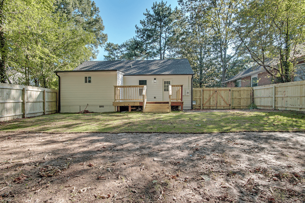 baker_ridge_dr_156-baker_ridge_dr_160